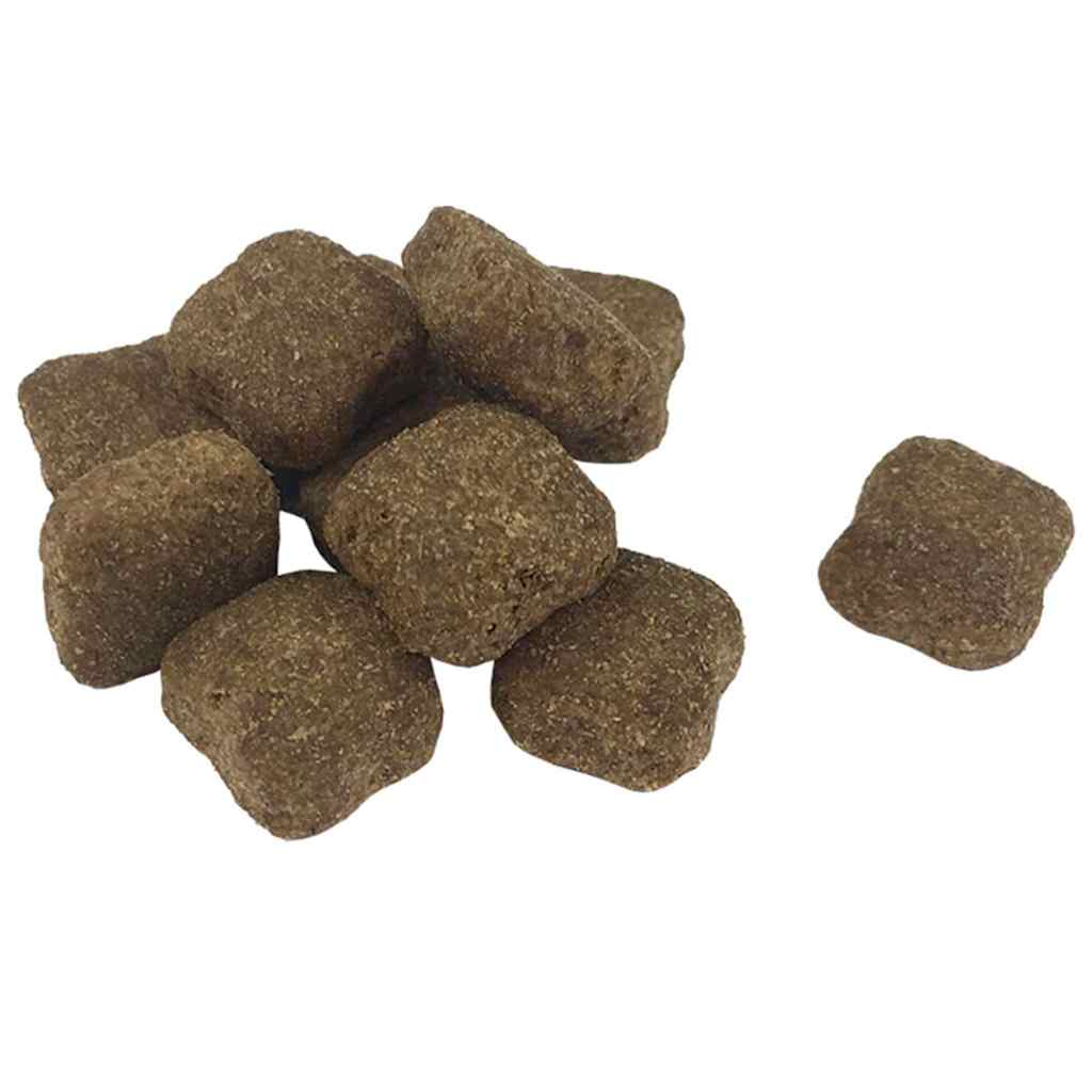 „Maxi Adult Essence Beef & Chicken” prémium kutyatáp 15 kg 6