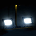 Hideg fehér fényű fogantyúval ellátott LED-es reflektor 2x30 W 2
