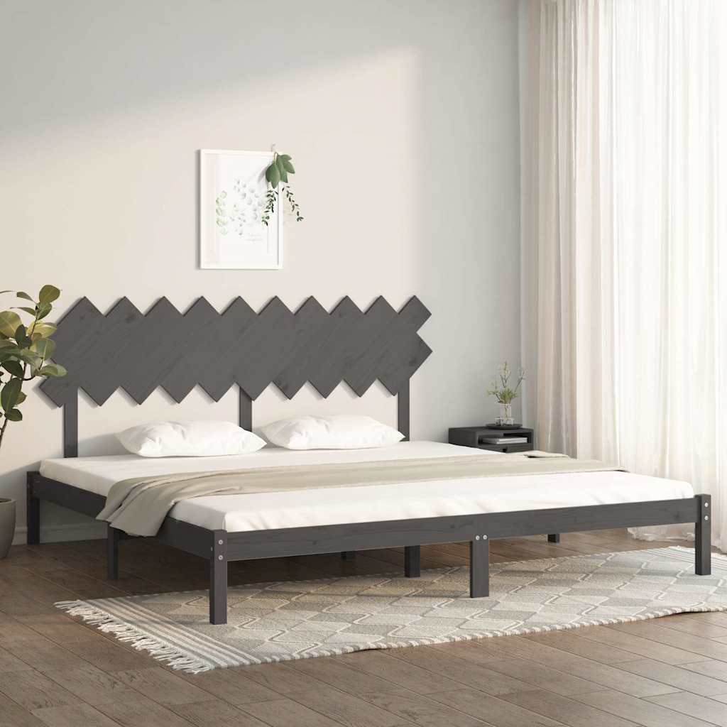 Szürke tömör fa ágykeret 200 x 200 cm