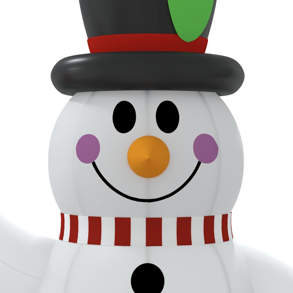 Inflatable Hóember LED világítással 240 cm 9