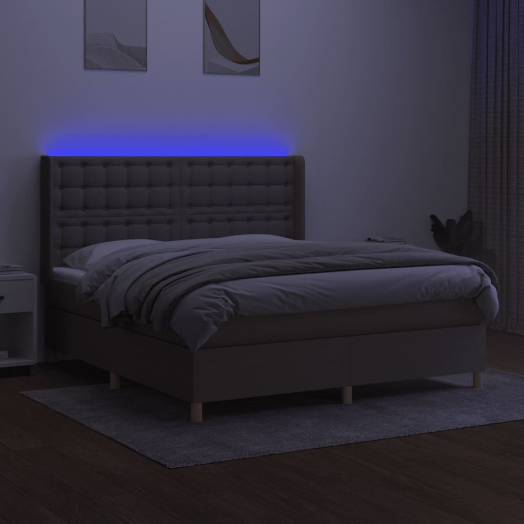 Tópszínű szövet rugós és LED-es ágy matraccal 180 x 200 cm 3