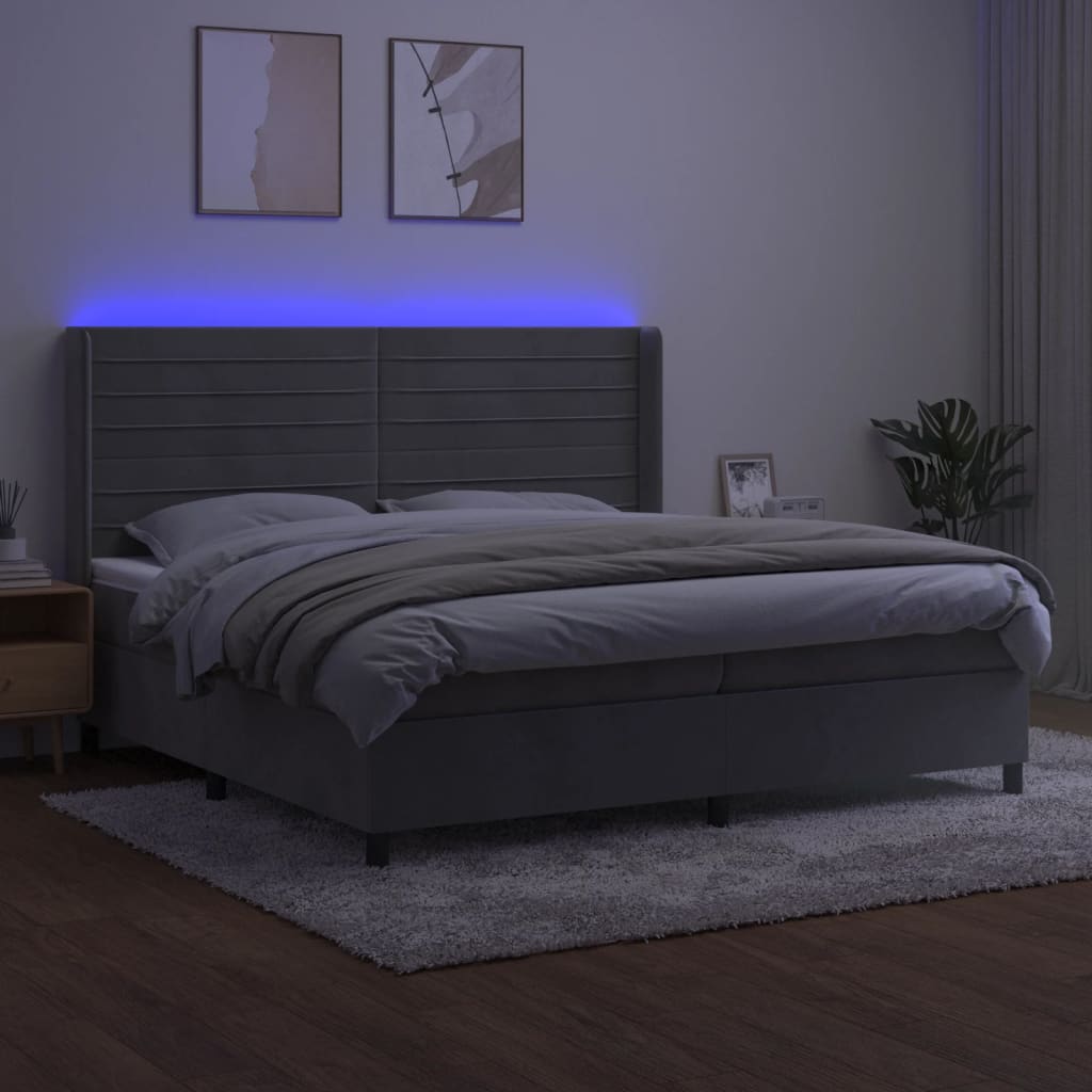 Világosszürke bársony rugós és LED-es ágy matraccal 200x200 cm 3