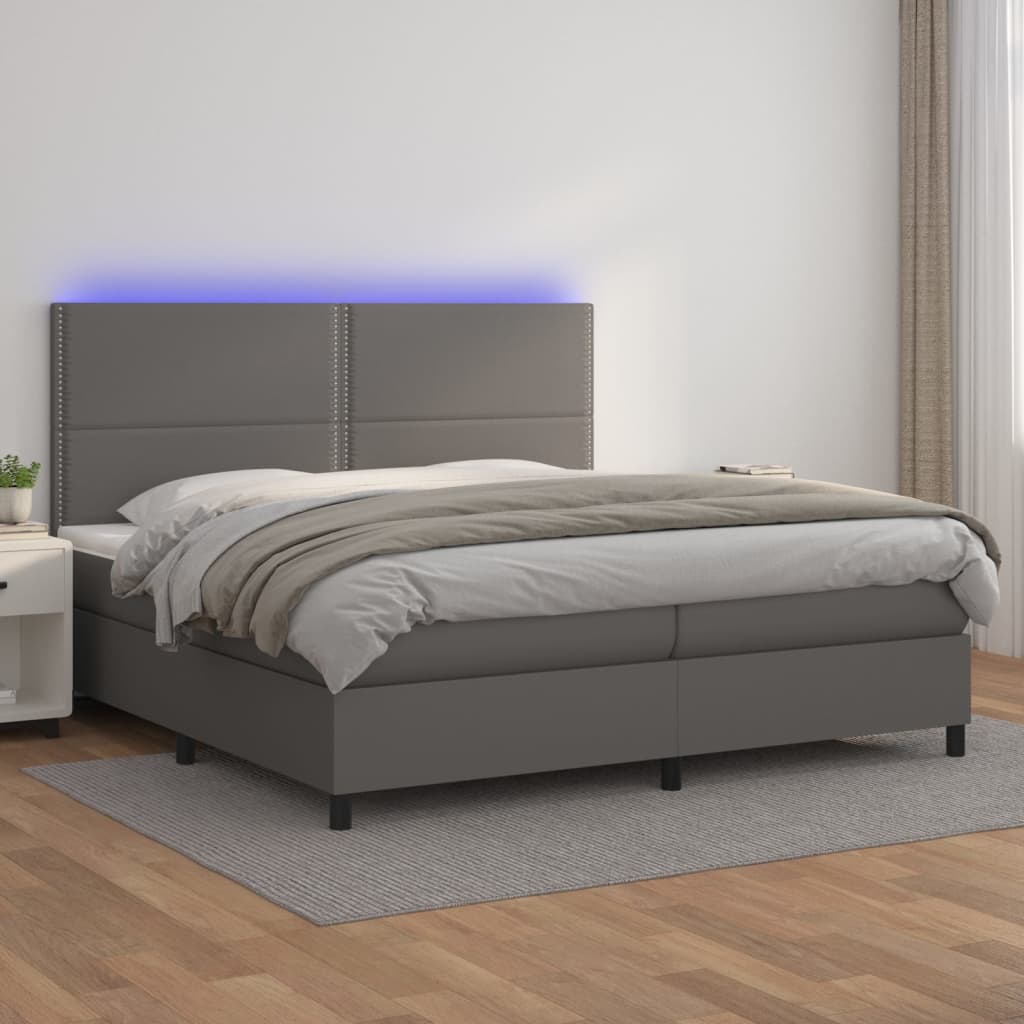 Szürke műbőr rugós ágy matraccal és LED-del 200x200 cm