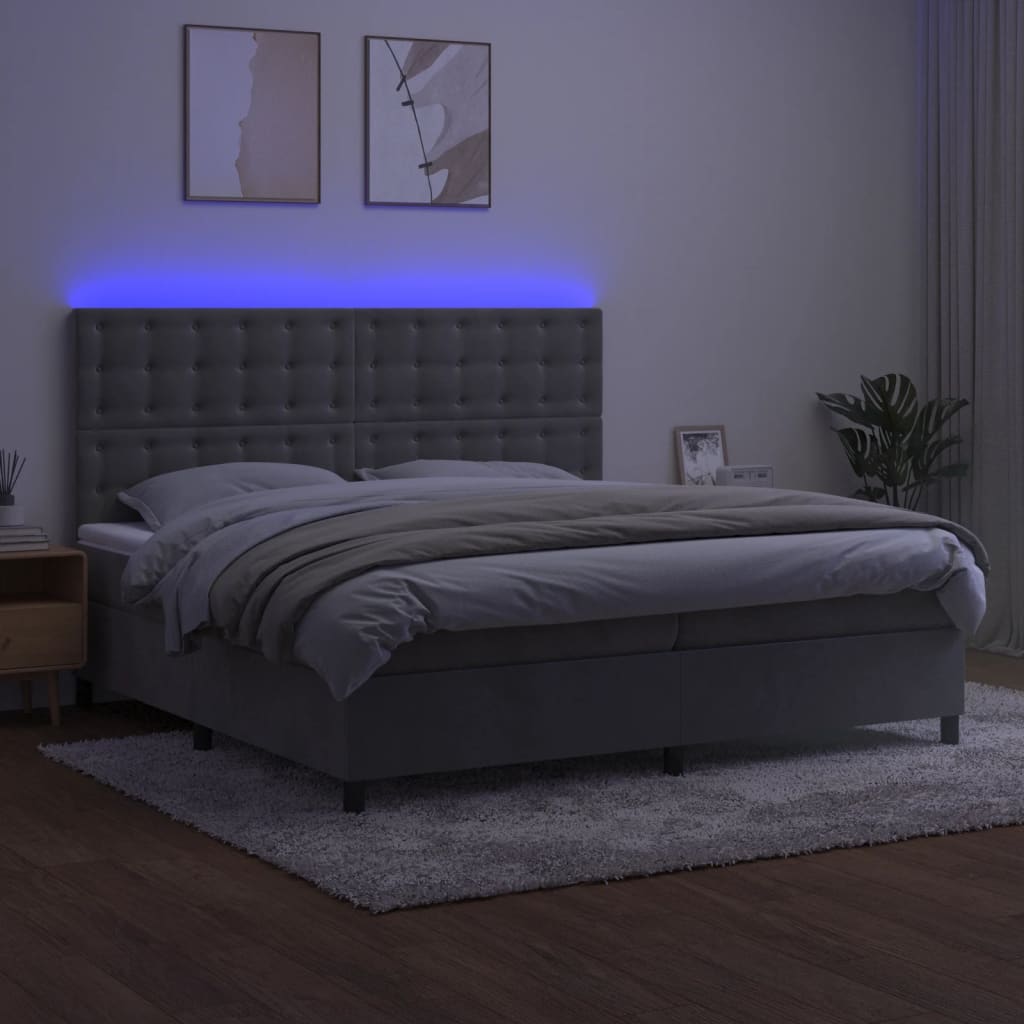 Világosszürke bársony rugós és LED-es ágy matraccal 200x200 cm 4