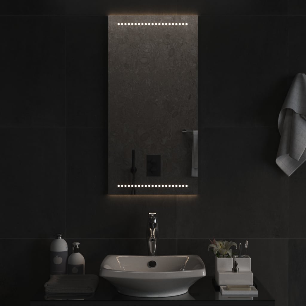 LED-es fürdőszobatükör 40x80 cm 3