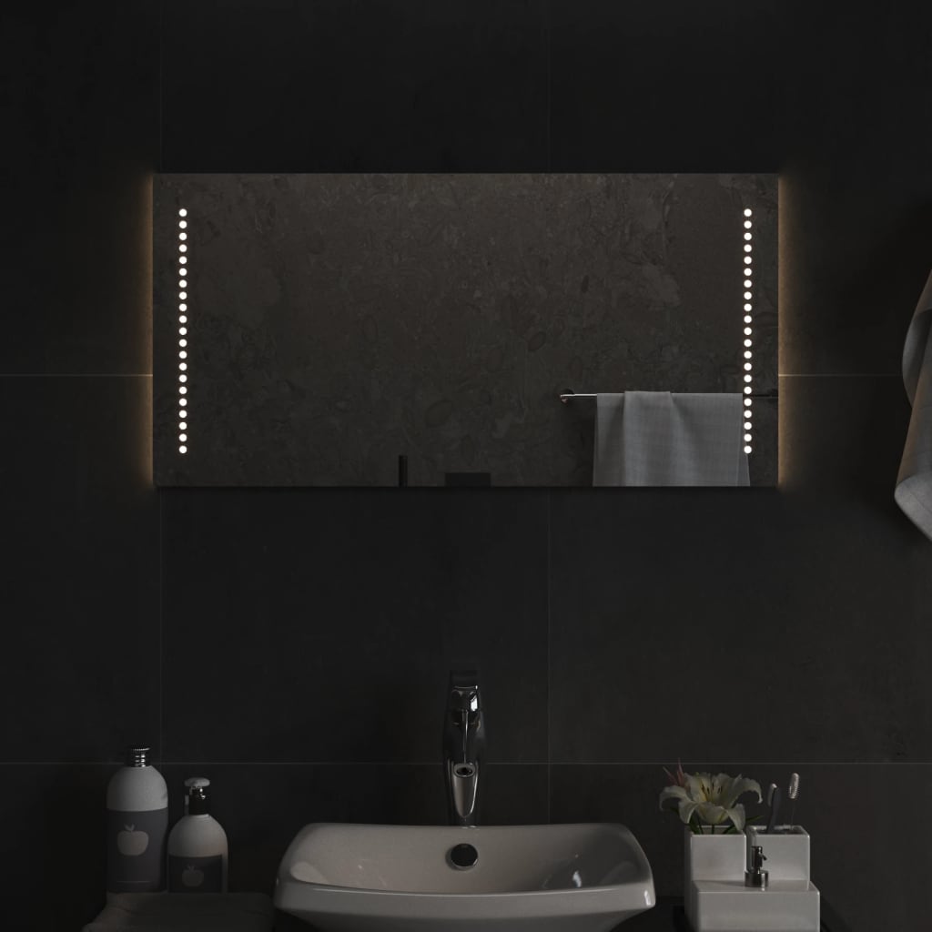 LED-es fürdőszobatükör 40x80 cm