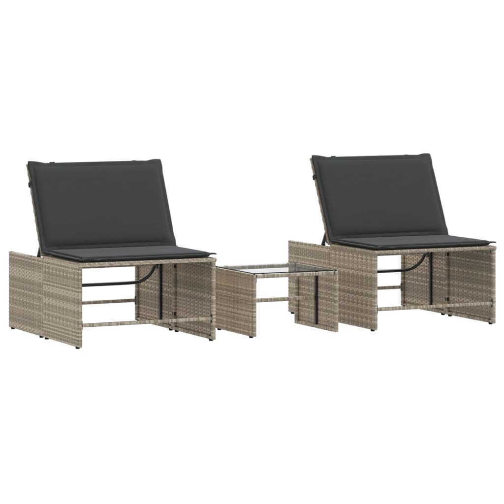2 db világosszürke polyrattan napozóágy asztallal 2