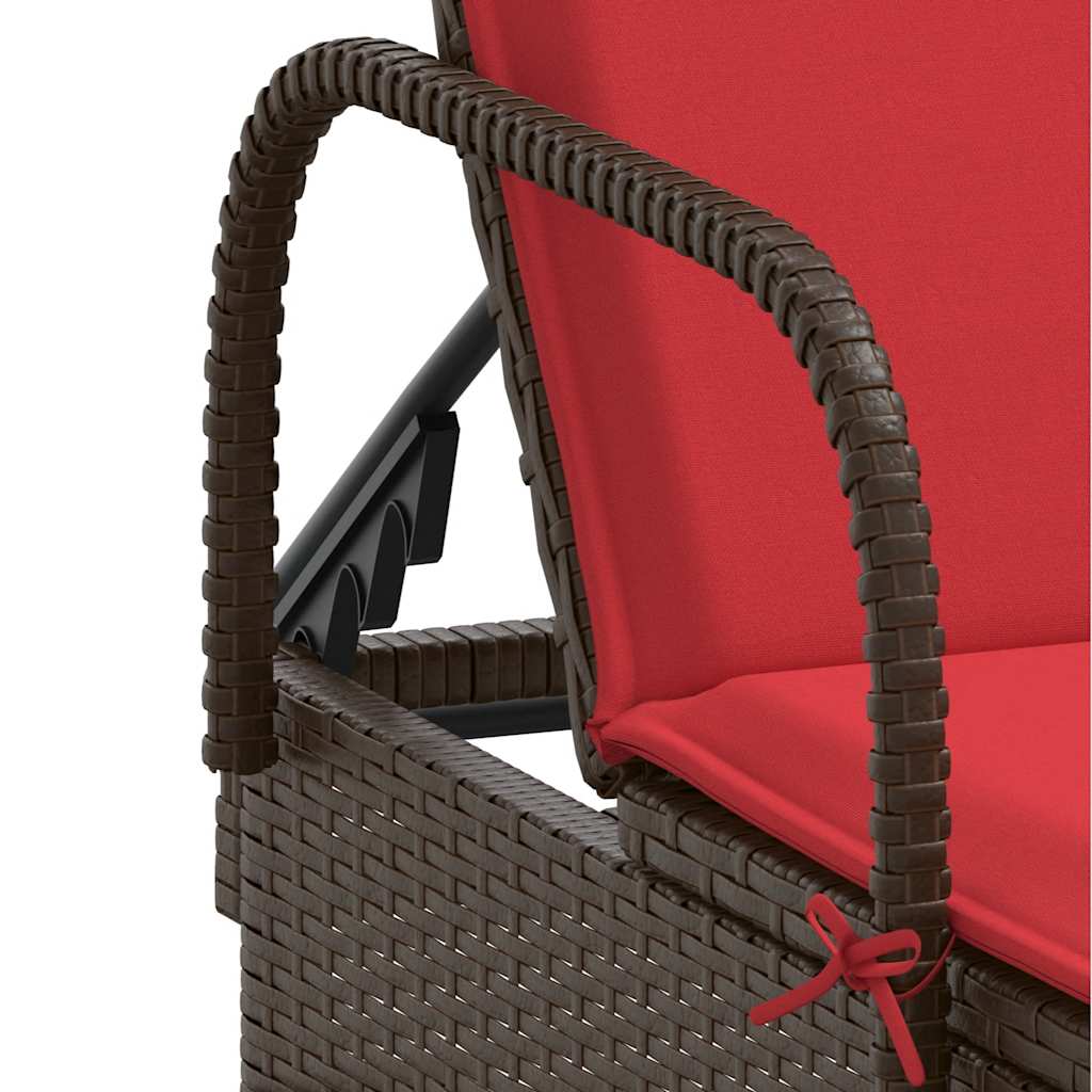 Barna polyrattan napozóágy kerekekkel és párnával 8